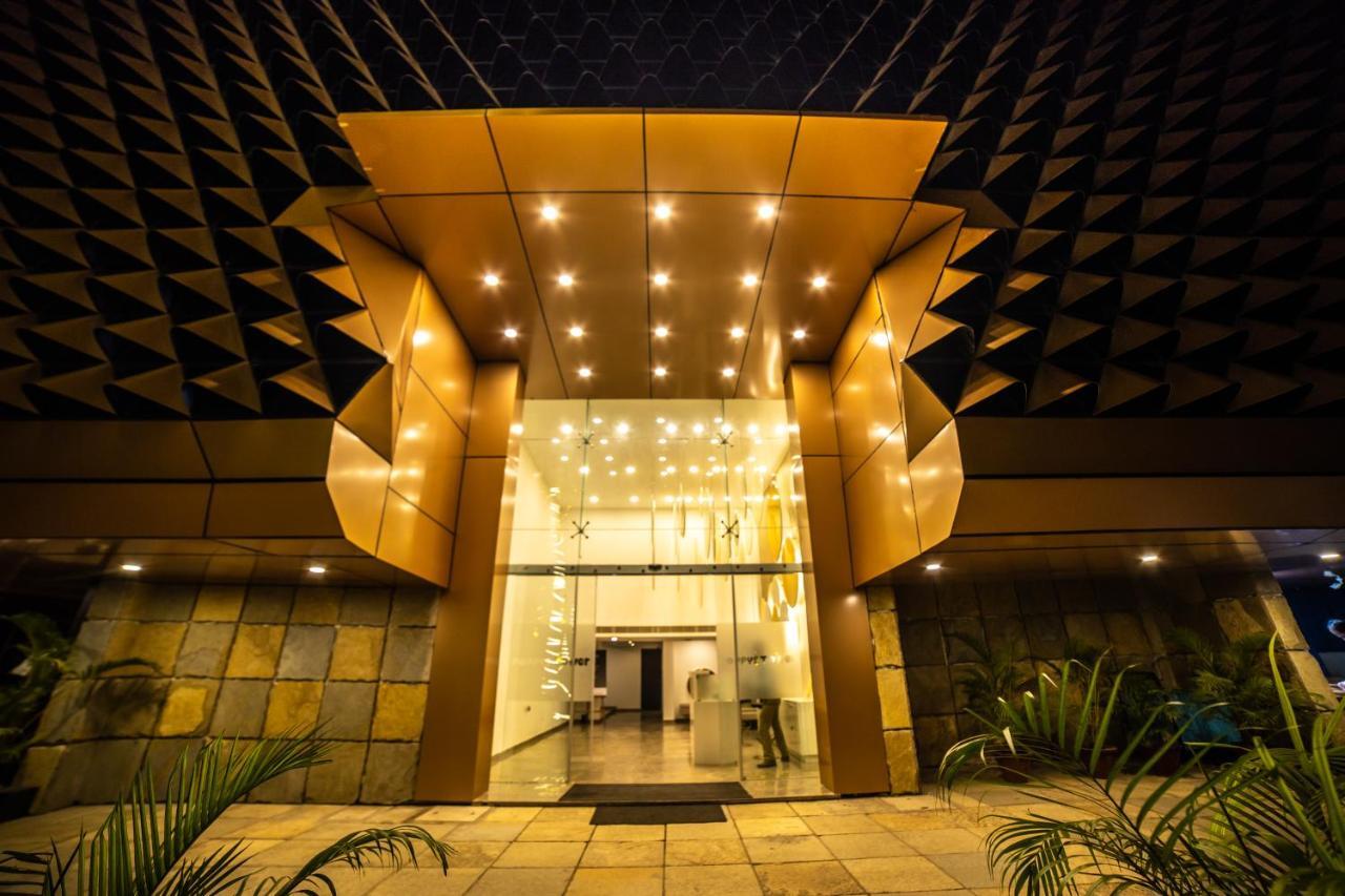 Poppys Tower Hotell Coimbatore Eksteriør bilde